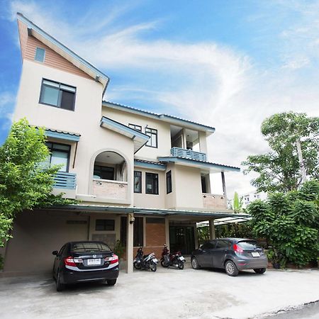 Plern Plern Bed And Bike Hotel Chiang Mai Exterior photo