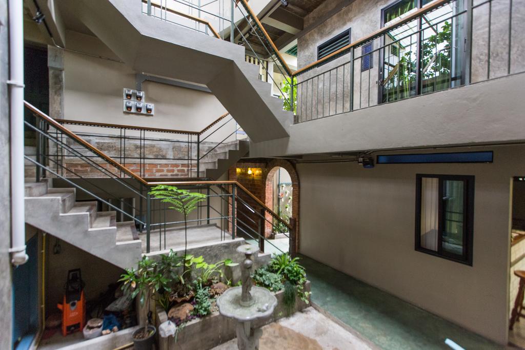 Plern Plern Bed And Bike Hotel Chiang Mai Exterior photo